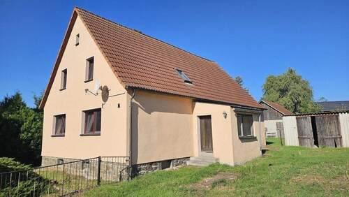 Süd/Ostansicht - Großzügiges Wohnkonzept mit Garten