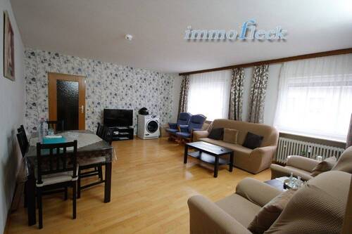 3 - 3 Zimmer Etagenwohnung in Saarbrücken