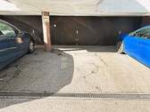 Garage mit Vorplatz.jpeg - 