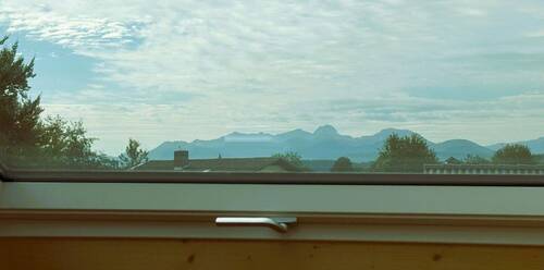 Ausblick DG in die Berge - 