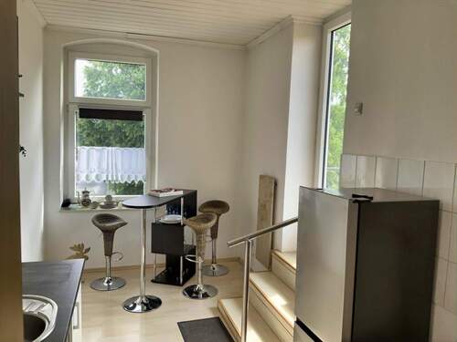 Küche mit Essbereich - 