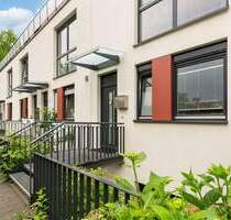 Townhouse im Alstertal - 886.000,00&nbsp;EUR Kaufpreis, ca.&nbsp; 143,00&nbsp;m&sup2;&nbsp;Wohnfl&auml;che in Hamburg (PLZ: 22393) Poppenbüttel