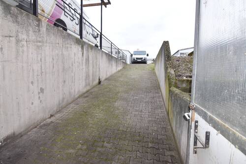 Rampe zum UG - 