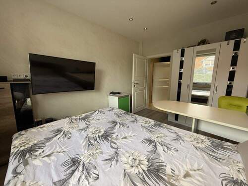 2. Schlafzimmer - 