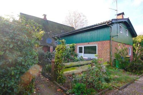 Anwesen rückwärtig - 