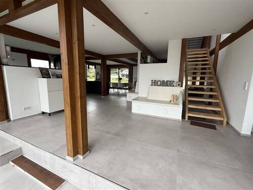 Treppe OG - Moderne Architektur in ruhiger Lage sucht neuen Eigentümer 66663 MerizgFittern