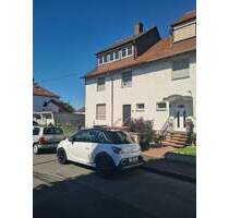 Traumgrundstück 491 m2 mit sanierungsbedürftiger Doppelhaushälfte in Wiesbaden Biebrich