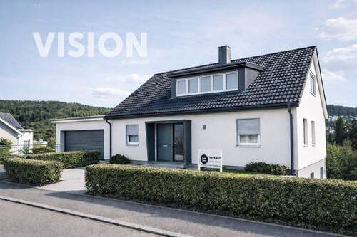 VISION AUSSENANSICHT - Geräumiges Zweifamilienhaus mit Ausbaupotenzial