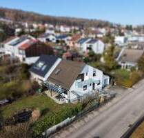 Charmante Doppelhaushälfte mit offener Wohnatmosphäre in Oberelchingen