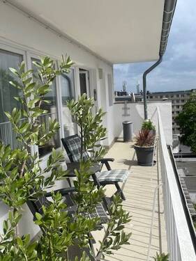 Balkon Rückseite Foto 2 - 