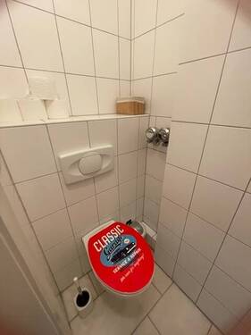 separates WC - 