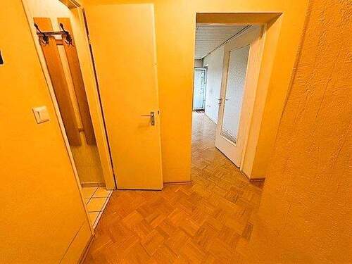 Garderobe - Etagenwohnung mit 70,00 m&sup2; in Heilbronn zum Kaufen