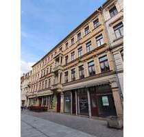 Viel Platz für Frühlingsgefühle! Große Altbauwohnung sucht neue Mieter. - Pirna