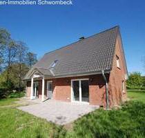Elegantes Landhaus in Nordermeldorf - Exklusives Wohnen mit Sauna und Kamin