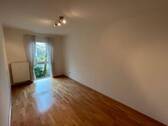 Zimmer 2 - 