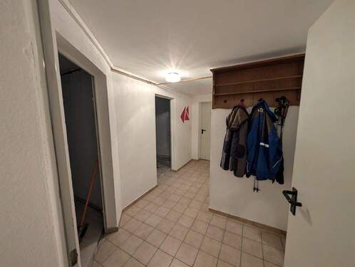 Flur im Keller - 