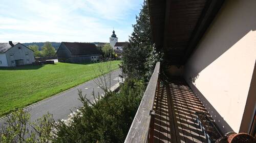 ...mit sonnigem Balkon - 