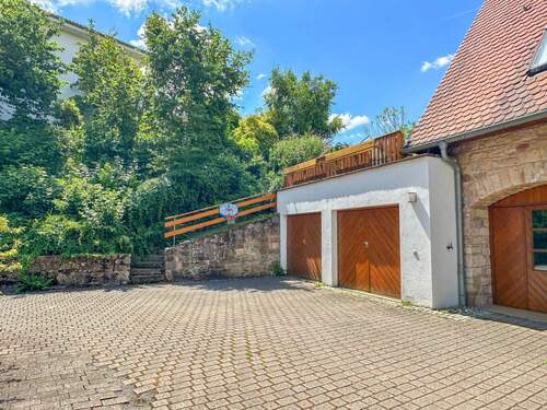 Garagen - Einfamilienhaus in Weinheim zum Kaufen