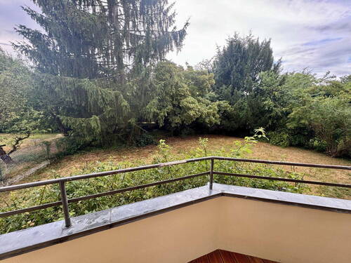 Blick vom Balkon zum Garten - 