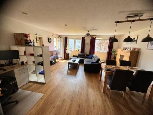 Wohn- und Esszimmer - 