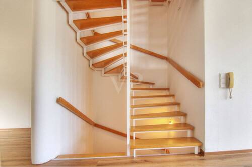Treppe EG/UG - 
