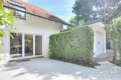 Terrasse Wohnzimmer EG - 