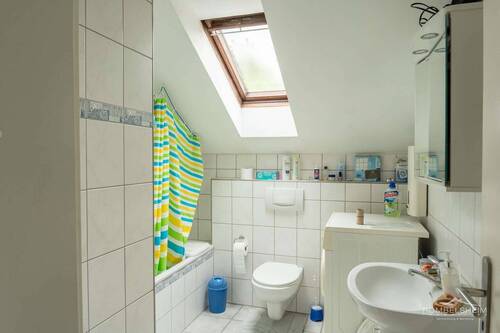 Badezimmer DG - 