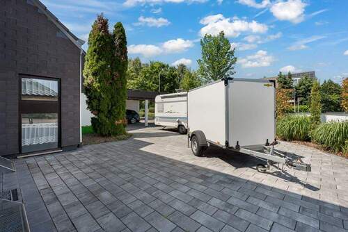 Vorhof - 7 Zimmer Einfamilienhaus in Mörfelden-Walldorf