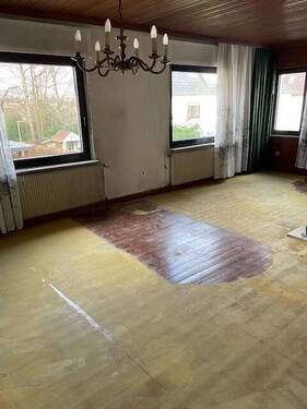 Wohnzimmer - Einfamilienhaus mit 144,00 m² in Bielefeld zum Kaufen