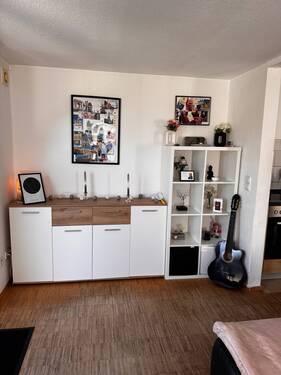 Wohnzimmer - Praktische 2ZKB in zentraler Lage von Harsewinkel