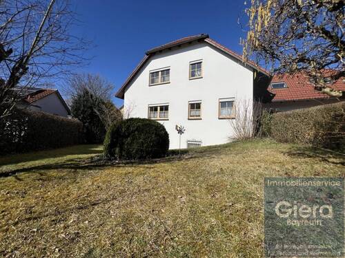 Hausansicht - 6 Zimmer Einfamilienhaus in Heinersreuth
