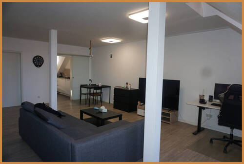 Wohnzimmer mit Essbereich - 