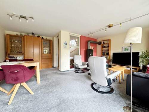 Wohn/Esszimmer - 