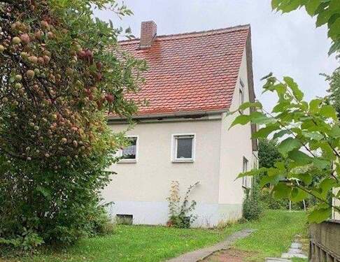 Bild 2 - 3 Zimmer Einfamilienhaus zum Kaufen in Roßtal