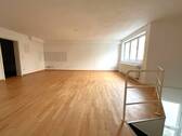 Wohnung EG Hinterhaus aufgehellt - 