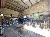 Werkstatt mit Grube - 