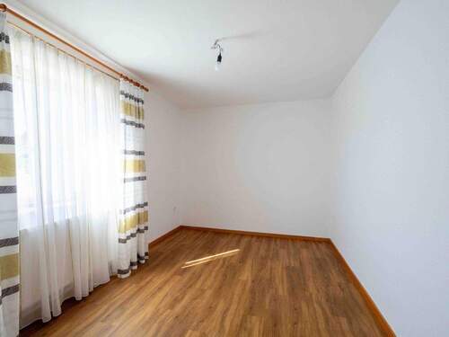 EG - Kinderzimmer/Büro - 