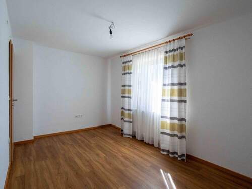EG - Kinderzimmer/Büro - 