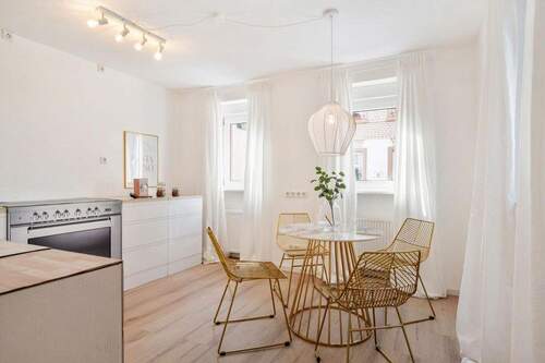 Bild 3 - 9 Zimmer Einfamilienhaus in Mainz