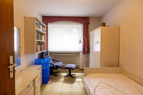 Zimmer 3 - 