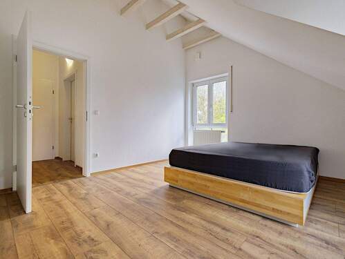 10_Schlafzimmer DG - 