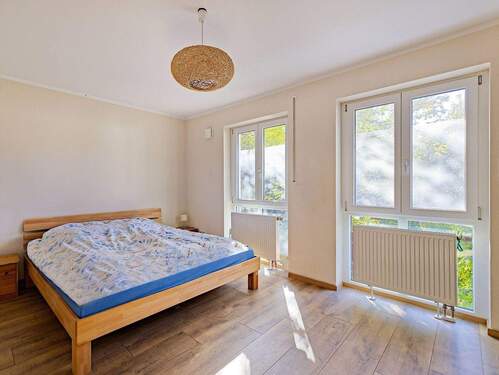 9_Freundliches Schlafzimmer - 