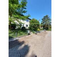 Provisionsfreie 3 Zimmer, Küche, großes Bad, Abstellraum, Terrasse, eingezäunter Garten, Keller, Waschkeller, eigene separate Tiefgarage ! - Berlin Schmöckwitz Provisionsfreie 3 Zimmer, Küche, großes Bad, Abstellraum, Terrasse, eingezäunter Garten, Keller, Waschkeller, eigene separate Tiefgarage ! - Berlin Schmöckwitz