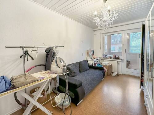 Bügelzimmer / Kinderzimmer OG. - 