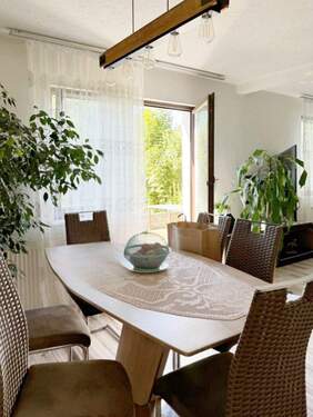 2 Wohnzimmer - 6 Zimmer Doppelhaushälfte in Lengede