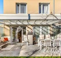 Modernes Reihenendhaus (BJ 2019) mit Terrasse, Carport & Energieeffizienzklasse B - Eckental Eschenau
