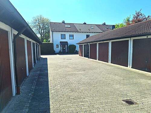 Garagenhof - 