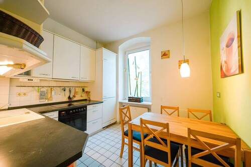 geräumige Küche - Etagenwohnung mit 55,30 m&sup2; in Berlin zum Kaufen