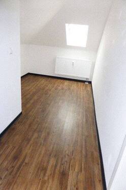 Flur mit Abstellbereich - 