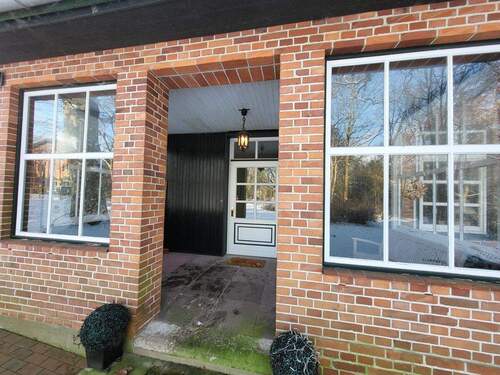 Hauseingang/Veranda - 